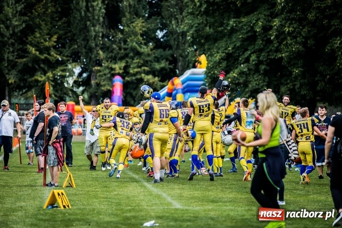Zdjęcie w galerii na portalu naszraciborz.pl: Cztery drużyny futbolu amerykańskiego walczyły w Raciborzu o udział w mistrzostwach Polski PLFA 8 wiadomości z regionu