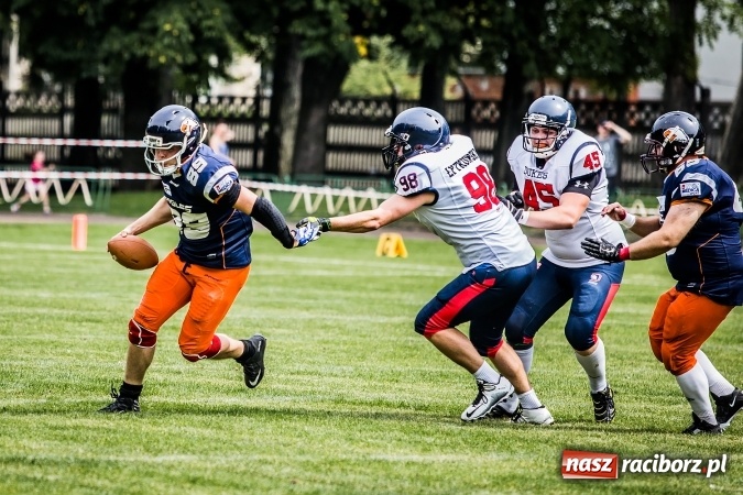 Zdjęcie w galerii na portalu naszraciborz.pl: Cztery drużyny futbolu amerykańskiego walczyły w Raciborzu o udział w mistrzostwach Polski PLFA 8 wiadomości z regionu