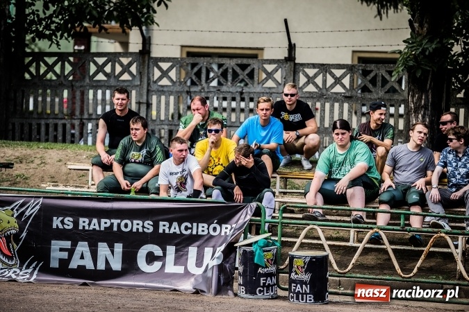 Zdjęcie w galerii na portalu naszraciborz.pl: Cztery drużyny futbolu amerykańskiego walczyły w Raciborzu o udział w mistrzostwach Polski PLFA 8 wiadomości z regionu
