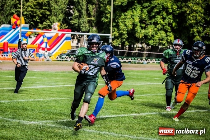 Zdjęcie w galerii na portalu naszraciborz.pl: Cztery drużyny futbolu amerykańskiego walczyły w Raciborzu o udział w mistrzostwach Polski PLFA 8 wiadomości z regionu