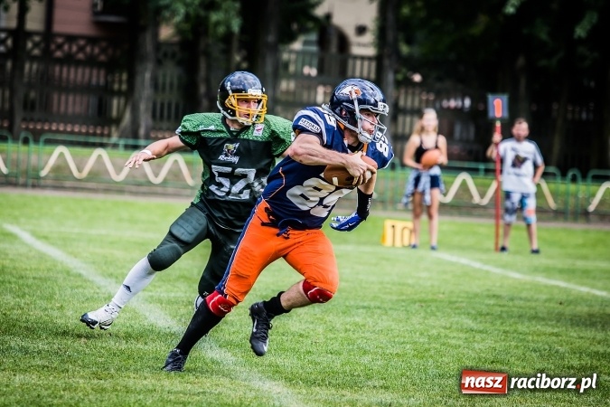 Zdjęcie w galerii na portalu naszraciborz.pl: Cztery drużyny futbolu amerykańskiego walczyły w Raciborzu o udział w mistrzostwach Polski PLFA 8 wiadomości z regionu