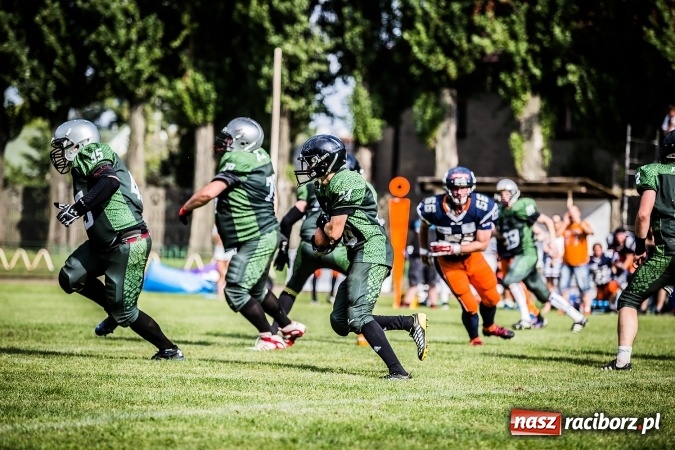 Zdjęcie w galerii na portalu naszraciborz.pl: Cztery drużyny futbolu amerykańskiego walczyły w Raciborzu o udział w mistrzostwach Polski PLFA 8 wiadomości z regionu