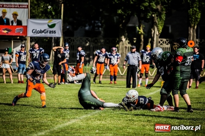 Zdjęcie w galerii na portalu naszraciborz.pl: Cztery drużyny futbolu amerykańskiego walczyły w Raciborzu o udział w mistrzostwach Polski PLFA 8 wiadomości z regionu