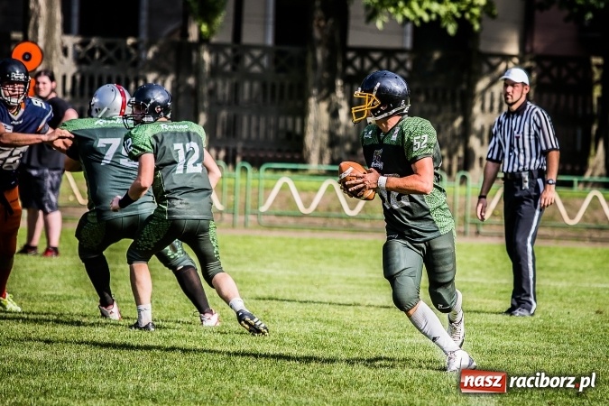 Zdjęcie w galerii na portalu naszraciborz.pl: Cztery drużyny futbolu amerykańskiego walczyły w Raciborzu o udział w mistrzostwach Polski PLFA 8 wiadomości z regionu