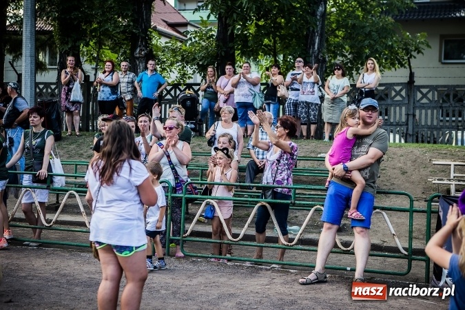 Zdjęcie w galerii na portalu naszraciborz.pl: Cztery drużyny futbolu amerykańskiego walczyły w Raciborzu o udział w mistrzostwach Polski PLFA 8 wiadomości z regionu