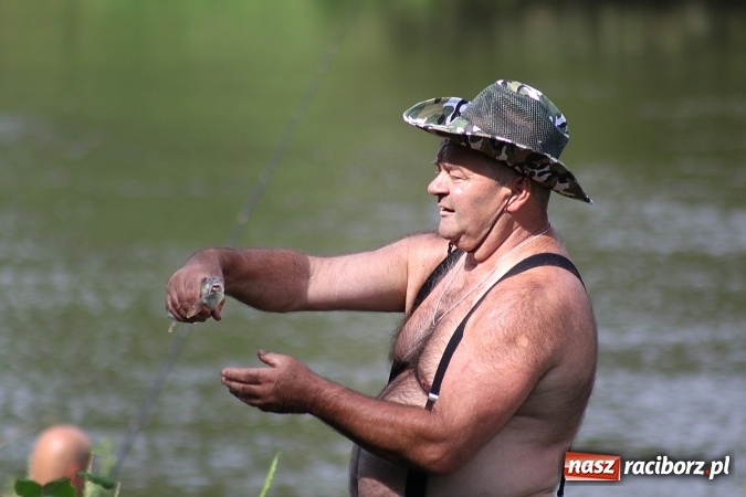Zdjęcie w galerii na portalu naszraciborz.pl: III Memoriałowe zawody wędkarskie na Odrze wiadomości z regionu