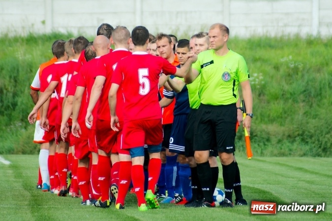 Zdjęcie w galerii na portalu naszraciborz.pl: A klasa: Płomień strawił Wypoczynek wiadomości z regionu