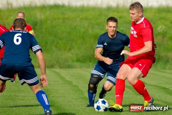 Zdjęcie w galerii na portalu naszraciborz.pl: A klasa: Płomień strawił Wypoczynek wiadomości z regionu