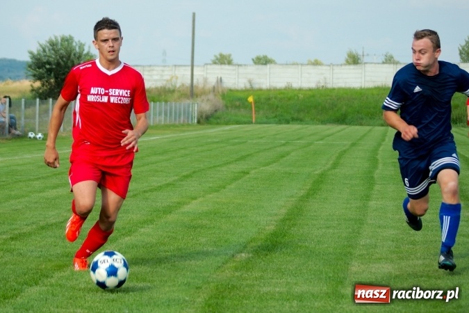 Zdjęcie w galerii na portalu naszraciborz.pl: A klasa: Płomień strawił Wypoczynek wiadomości z regionu