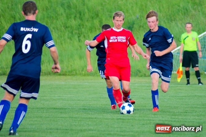 Zdjęcie w galerii na portalu naszraciborz.pl: A klasa: Płomień strawił Wypoczynek wiadomości z regionu