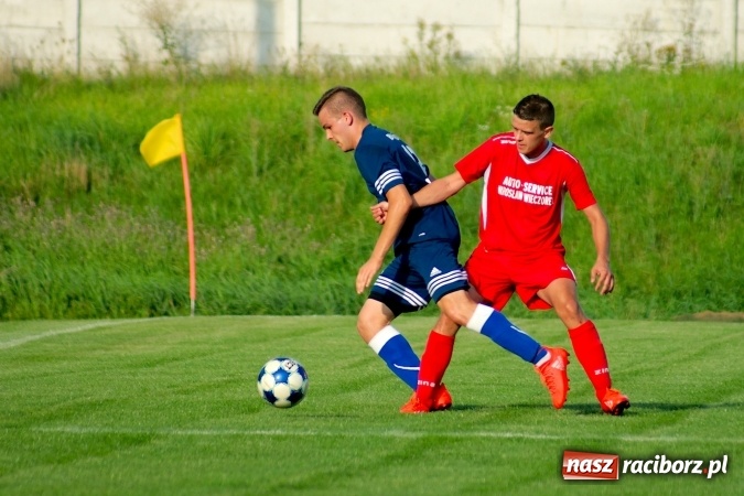 Zdjęcie w galerii na portalu naszraciborz.pl: A klasa: Płomień strawił Wypoczynek wiadomości z regionu
