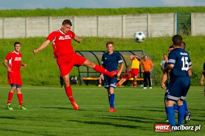 Zdjęcie w galerii na portalu naszraciborz.pl: A klasa: Płomień strawił Wypoczynek wiadomości z regionu