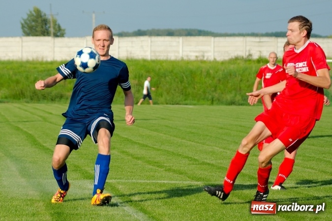 Zdjęcie w galerii na portalu naszraciborz.pl: A klasa: Płomień strawił Wypoczynek wiadomości z regionu