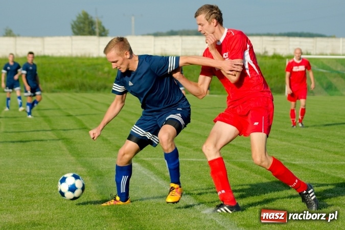Zdjęcie w galerii na portalu naszraciborz.pl: A klasa: Płomień strawił Wypoczynek wiadomości z regionu