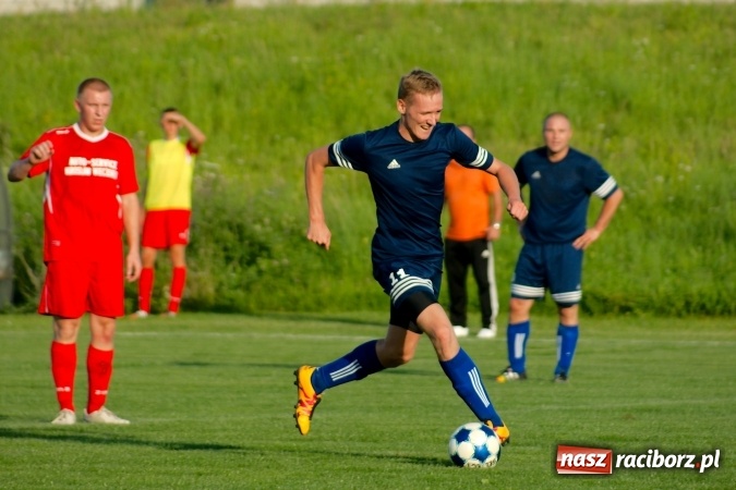 Zdjęcie w galerii na portalu naszraciborz.pl: A klasa: Płomień strawił Wypoczynek wiadomości z regionu