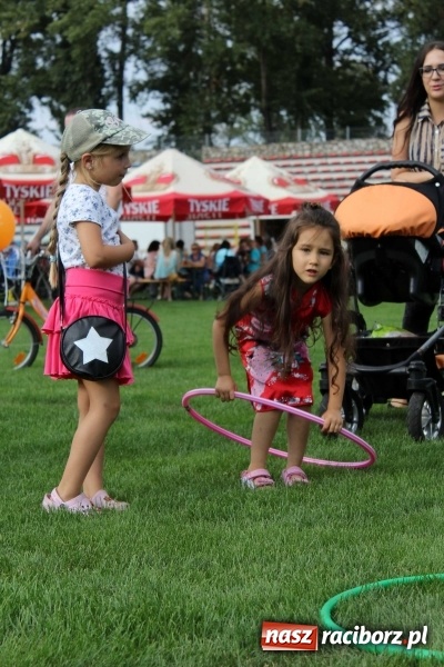 Zdjęcie w galerii na portalu naszraciborz.pl: Memoriał 2016: dzień pierwszy - wręczenie nagr&oacute;d, oficjalne otwarcie, pokazy zapaśnicze i blok dla dzieci wiadomości z regionu