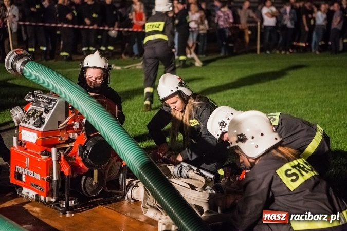 Zdjęcie w galerii na portalu naszraciborz.pl: Ognik 2016. Prądownica dla Sudoła, Puchar NaszRaciborz.pl dla Samborowic wiadomości z regionu