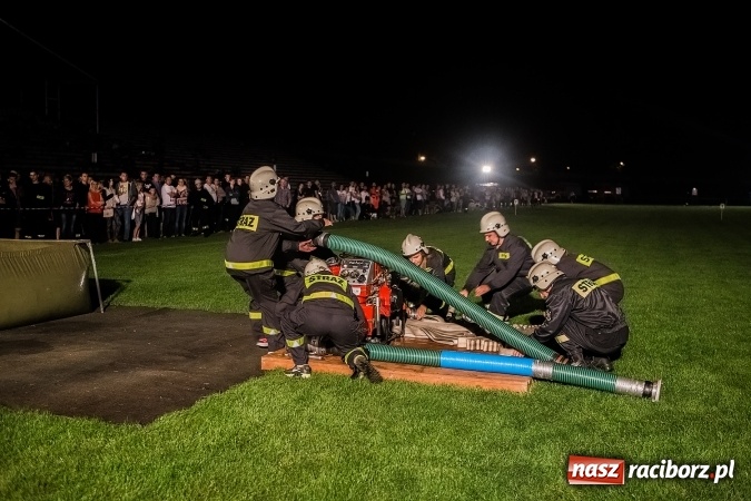 Zdjęcie w galerii na portalu naszraciborz.pl: Ognik 2016. Prądownica dla Sudoła, Puchar NaszRaciborz.pl dla Samborowic wiadomości z regionu