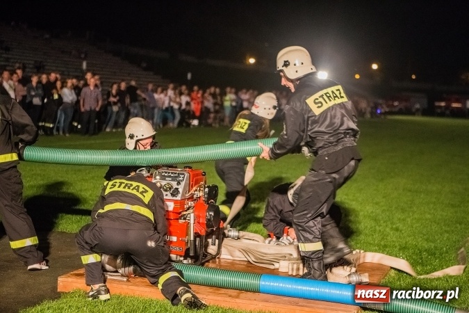 Zdjęcie w galerii na portalu naszraciborz.pl: Ognik 2016. Prądownica dla Sudoła, Puchar NaszRaciborz.pl dla Samborowic wiadomości z regionu