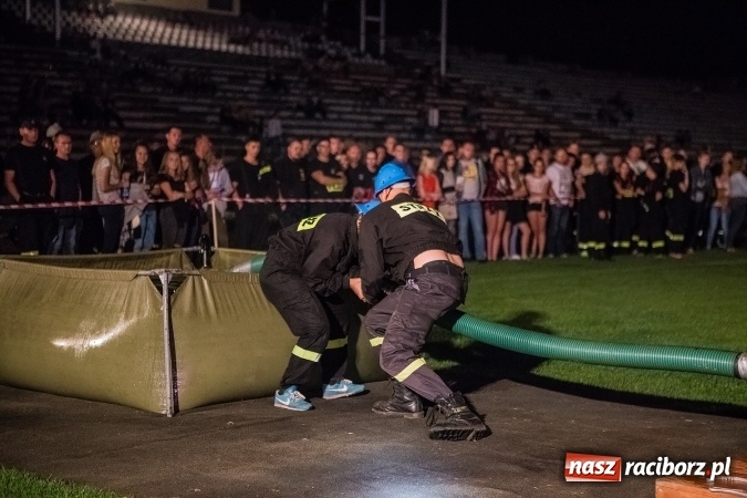 Zdjęcie w galerii na portalu naszraciborz.pl: Ognik 2016. Prądownica dla Sudoła, Puchar NaszRaciborz.pl dla Samborowic wiadomości z regionu