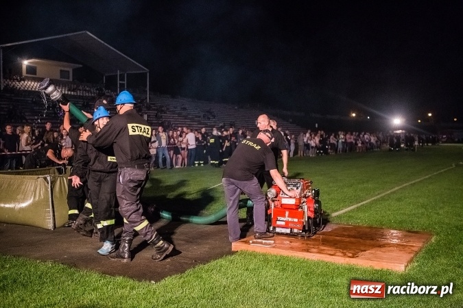 Zdjęcie w galerii na portalu naszraciborz.pl: Ognik 2016. Prądownica dla Sudoła, Puchar NaszRaciborz.pl dla Samborowic wiadomości z regionu