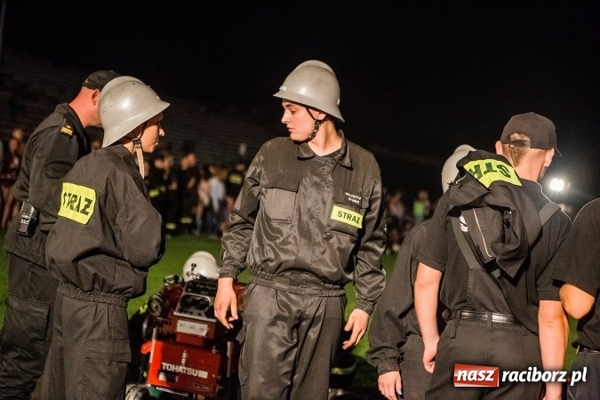 Zdjęcie w galerii na portalu naszraciborz.pl: Ognik 2016. Prądownica dla Sudoła, Puchar NaszRaciborz.pl dla Samborowic wiadomości z regionu