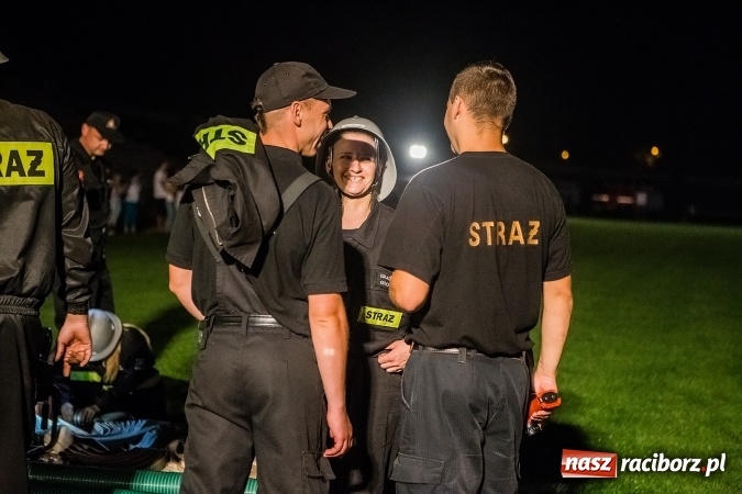 Zdjęcie w galerii na portalu naszraciborz.pl: Ognik 2016. Prądownica dla Sudoła, Puchar NaszRaciborz.pl dla Samborowic wiadomości z regionu