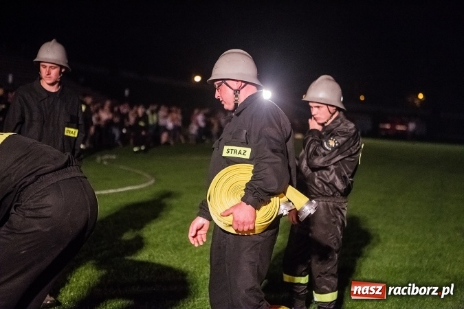 Zdjęcie w galerii na portalu naszraciborz.pl: Ognik 2016. Prądownica dla Sudoła, Puchar NaszRaciborz.pl dla Samborowic wiadomości z regionu