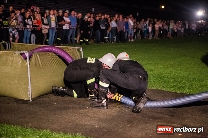 Zdjęcie w galerii na portalu naszraciborz.pl: Ognik 2016. Prądownica dla Sudoła, Puchar NaszRaciborz.pl dla Samborowic wiadomości z regionu