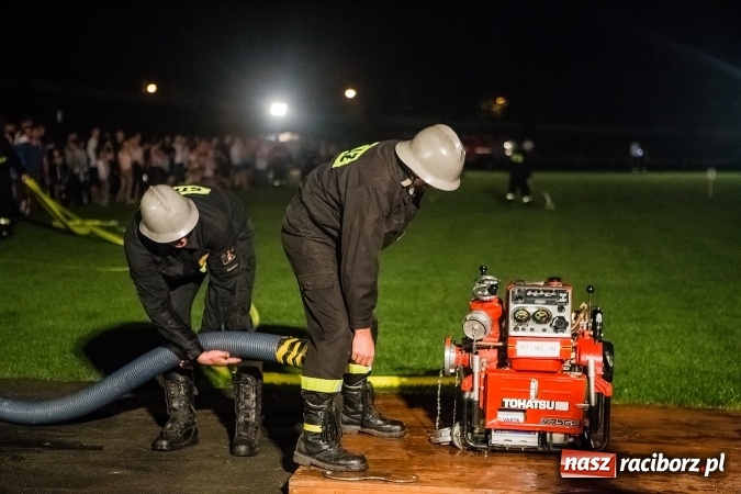Zdjęcie w galerii na portalu naszraciborz.pl: Ognik 2016. Prądownica dla Sudoła, Puchar NaszRaciborz.pl dla Samborowic wiadomości z regionu