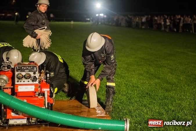 Zdjęcie w galerii na portalu naszraciborz.pl: Ognik 2016. Prądownica dla Sudoła, Puchar NaszRaciborz.pl dla Samborowic wiadomości z regionu