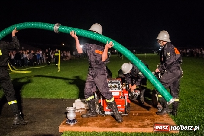 Zdjęcie w galerii na portalu naszraciborz.pl: Ognik 2016. Prądownica dla Sudoła, Puchar NaszRaciborz.pl dla Samborowic wiadomości z regionu
