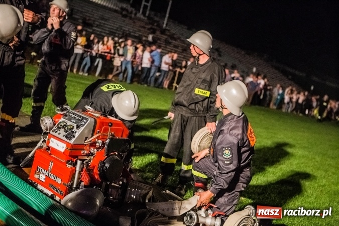 Zdjęcie w galerii na portalu naszraciborz.pl: Ognik 2016. Prądownica dla Sudoła, Puchar NaszRaciborz.pl dla Samborowic wiadomości z regionu