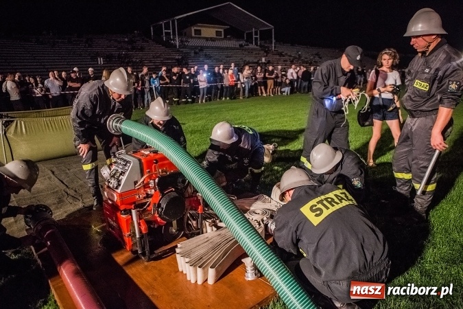 Zdjęcie w galerii na portalu naszraciborz.pl: Ognik 2016. Prądownica dla Sudoła, Puchar NaszRaciborz.pl dla Samborowic wiadomości z regionu