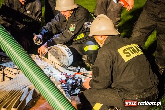 Zdjęcie w galerii na portalu naszraciborz.pl: Ognik 2016. Prądownica dla Sudoła, Puchar NaszRaciborz.pl dla Samborowic wiadomości z regionu