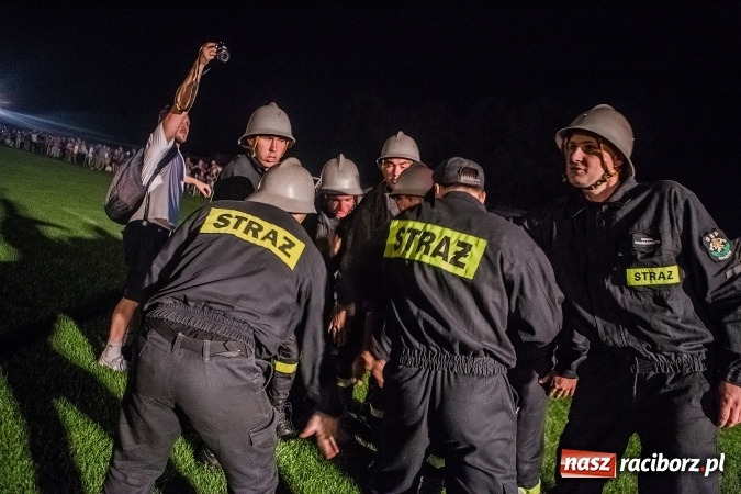 Zdjęcie w galerii na portalu naszraciborz.pl: Ognik 2016. Prądownica dla Sudoła, Puchar NaszRaciborz.pl dla Samborowic wiadomości z regionu