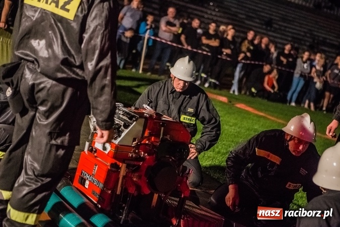 Zdjęcie w galerii na portalu naszraciborz.pl: Ognik 2016. Prądownica dla Sudoła, Puchar NaszRaciborz.pl dla Samborowic wiadomości z regionu