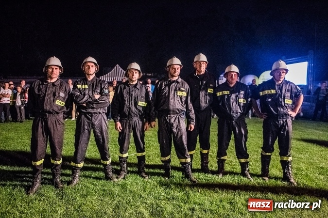 Zdjęcie w galerii na portalu naszraciborz.pl: Ognik 2016. Prądownica dla Sudoła, Puchar NaszRaciborz.pl dla Samborowic wiadomości z regionu