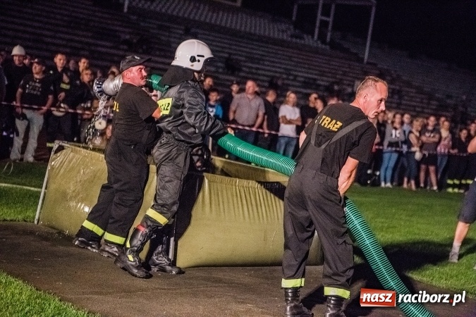 Zdjęcie w galerii na portalu naszraciborz.pl: Ognik 2016. Prądownica dla Sudoła, Puchar NaszRaciborz.pl dla Samborowic wiadomości z regionu