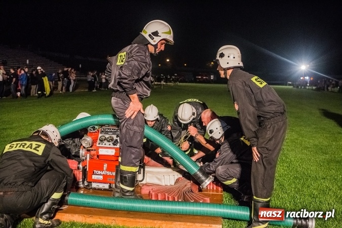Zdjęcie w galerii na portalu naszraciborz.pl: Ognik 2016. Prądownica dla Sudoła, Puchar NaszRaciborz.pl dla Samborowic wiadomości z regionu