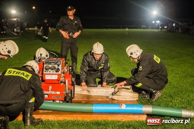 Zdjęcie w galerii na portalu naszraciborz.pl: Ognik 2016. Prądownica dla Sudoła, Puchar NaszRaciborz.pl dla Samborowic wiadomości z regionu