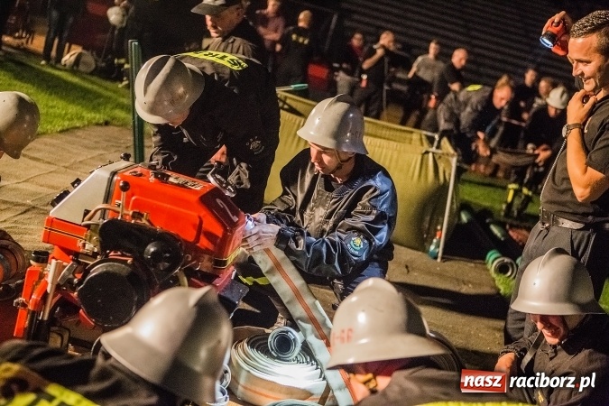 Zdjęcie w galerii na portalu naszraciborz.pl: Ognik 2016. Prądownica dla Sudoła, Puchar NaszRaciborz.pl dla Samborowic wiadomości z regionu