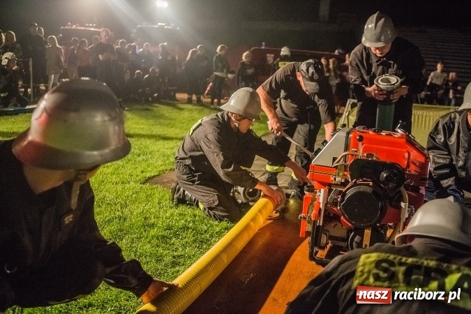 Zdjęcie w galerii na portalu naszraciborz.pl: Ognik 2016. Prądownica dla Sudoła, Puchar NaszRaciborz.pl dla Samborowic wiadomości z regionu