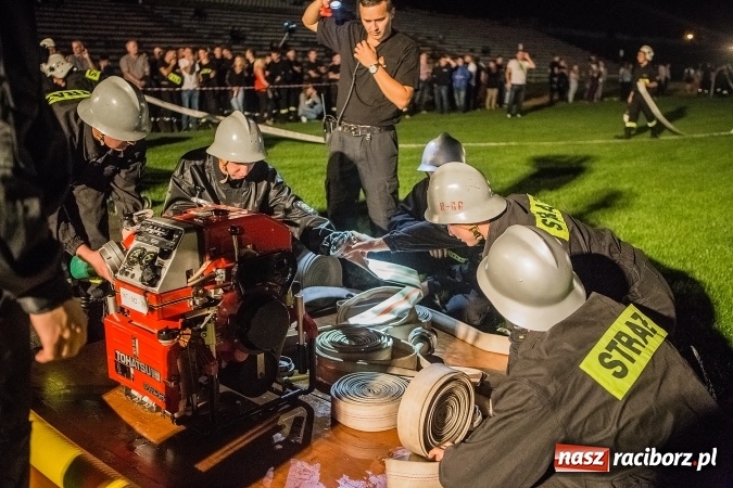 Zdjęcie w galerii na portalu naszraciborz.pl: Ognik 2016. Prądownica dla Sudoła, Puchar NaszRaciborz.pl dla Samborowic wiadomości z regionu