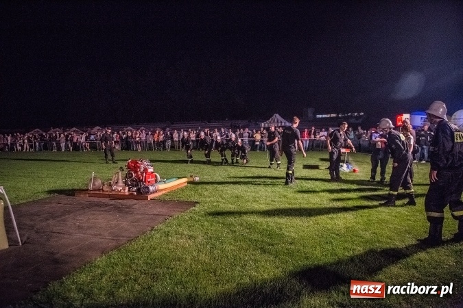 Zdjęcie w galerii na portalu naszraciborz.pl: Ognik 2016. Prądownica dla Sudoła, Puchar NaszRaciborz.pl dla Samborowic wiadomości z regionu