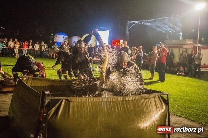 Zdjęcie w galerii na portalu naszraciborz.pl: Ognik 2016. Prądownica dla Sudoła, Puchar NaszRaciborz.pl dla Samborowic wiadomości z regionu