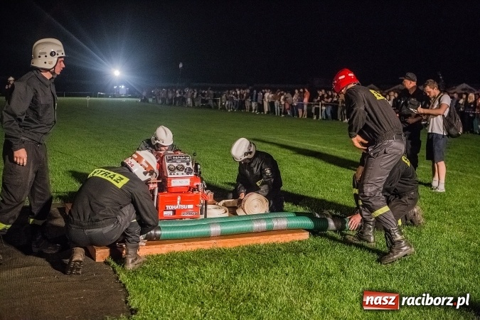 Zdjęcie w galerii na portalu naszraciborz.pl: Ognik 2016. Prądownica dla Sudoła, Puchar NaszRaciborz.pl dla Samborowic wiadomości z regionu
