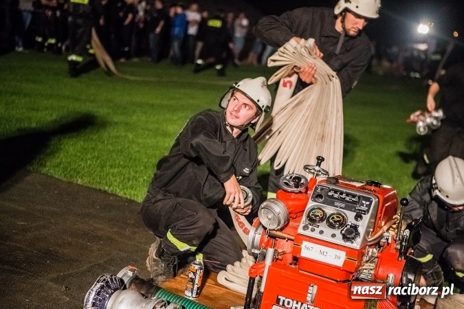 Zdjęcie w galerii na portalu naszraciborz.pl: Ognik 2016. Prądownica dla Sudoła, Puchar NaszRaciborz.pl dla Samborowic wiadomości z regionu