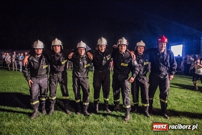 Zdjęcie w galerii na portalu naszraciborz.pl: Ognik 2016. Prądownica dla Sudoła, Puchar NaszRaciborz.pl dla Samborowic wiadomości z regionu