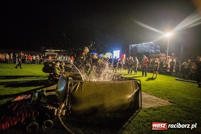 Zdjęcie w galerii na portalu naszraciborz.pl: Ognik 2016. Prądownica dla Sudoła, Puchar NaszRaciborz.pl dla Samborowic wiadomości z regionu